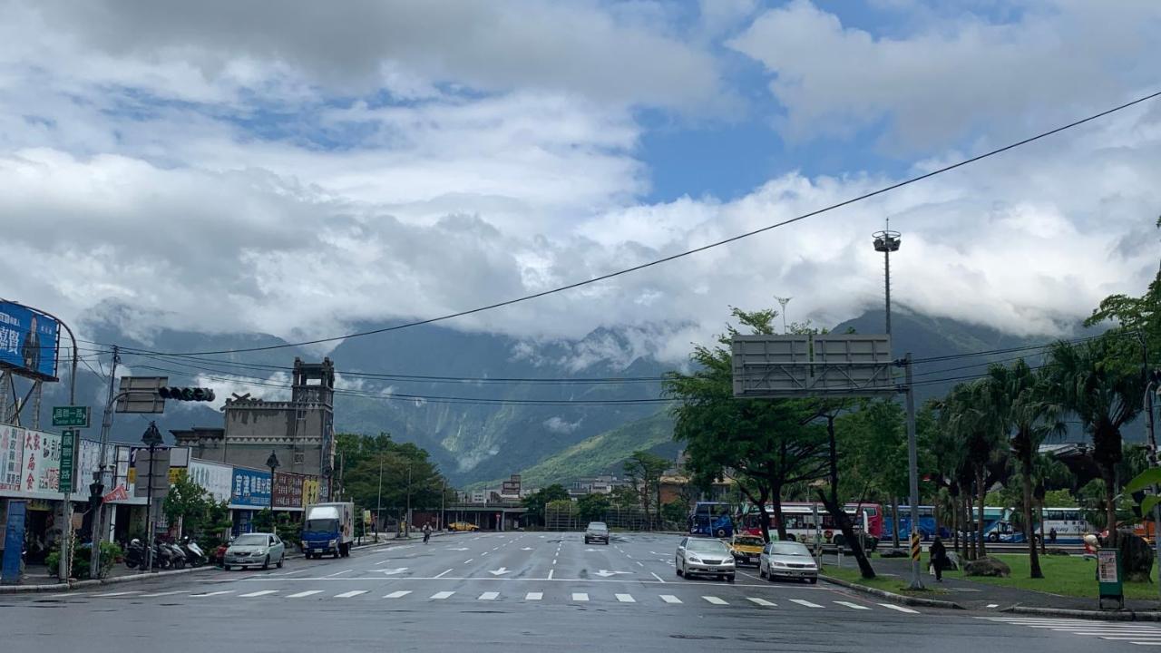 Kid Hualien Hostel Exteriör bild